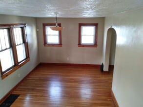 299 Auburn St in Mansfield, OH - Building Photo - Building Photo