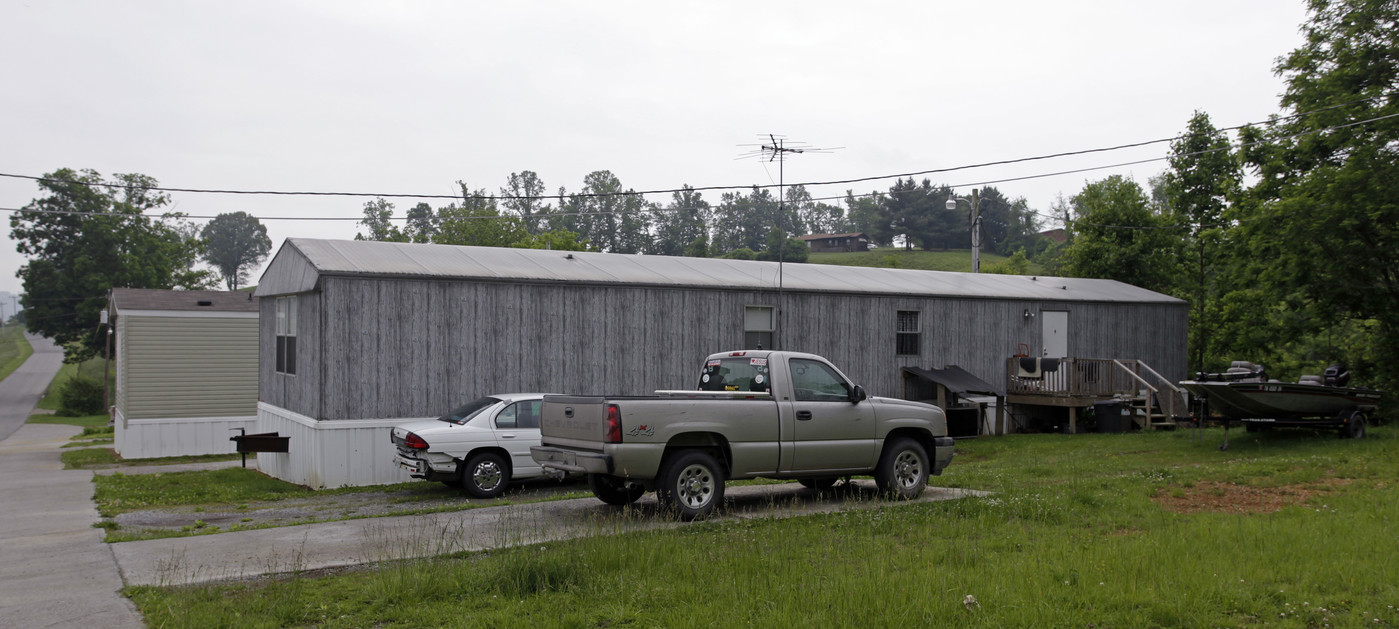 2150 Old Tn-25e in Tazewell, TN - Building Photo