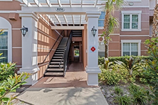 8250 Civita Dr in Davenport, FL - Building Photo - Building Photo