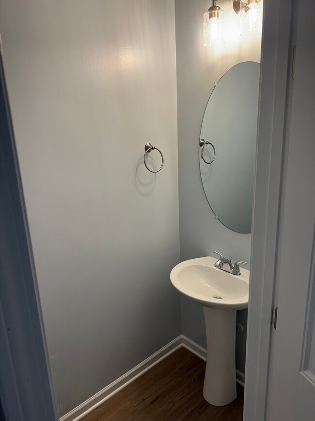 412 Moshe Mualem Pl in La Vergne, TN - Building Photo - Building Photo