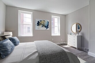 2141 Titan St in Philadelphia, PA - Building Photo - Building Photo