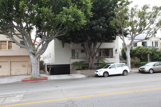 1048 14th St in Santa Monica, CA - Foto de edificio - Building Photo