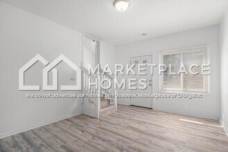3059 Alvina Ave in Warren, MI - Foto de edificio - Building Photo