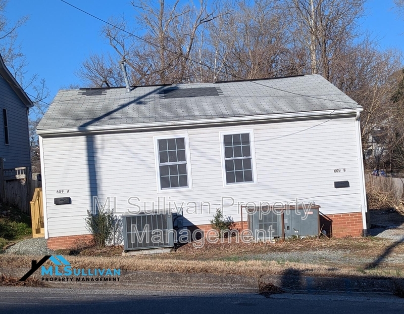 609 N Elizabeth St in Durham, NC - Building Photo