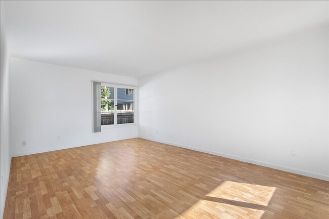 4120 Walnut St in Oakland, CA - Foto de edificio - Building Photo