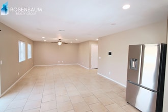 1746 E Desert Moon Trail in Queen Creek, AZ - Foto de edificio - Building Photo