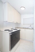 1878 NW 112th Terrace in Miami, FL - Building Photo - Building Photo