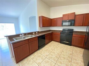 3645 Sail Harbor Drive in Kissimmee, FL - Building Photo - Building Photo