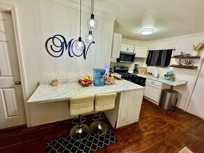 2218 Sarah St in Pittsburgh, PA - Building Photo - Building Photo