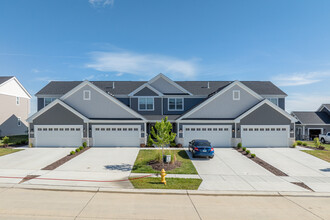 The Willows in O'Fallon, MO - Foto de edificio - Building Photo