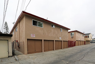 7342-7348 Newlin Ave in Whittier, CA - Foto de edificio - Building Photo