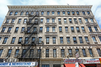 66 Graham Ave in Brooklyn, NY - Building Photo - Building Photo