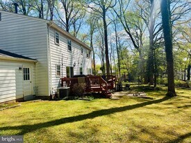 3810 Lynn Regis Ct in Fairfax, VA - Building Photo