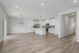 4117 Walnut Rdg Dr in Nashville, TN - Foto de edificio - Building Photo