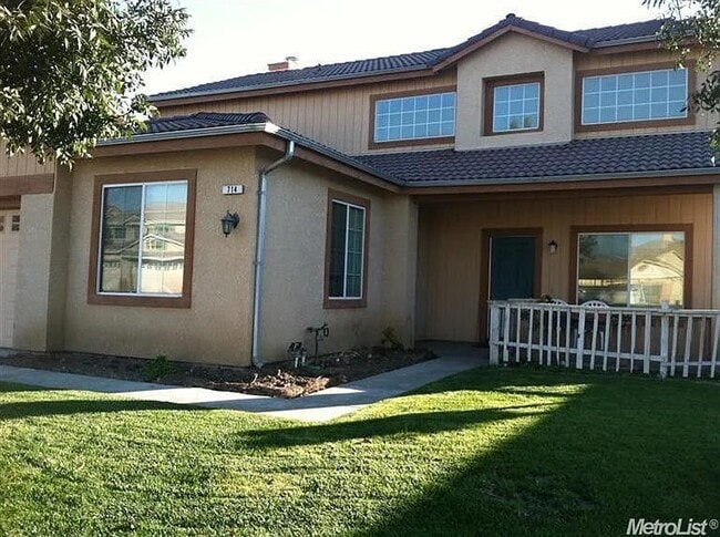 property at 714 Syrah Ct