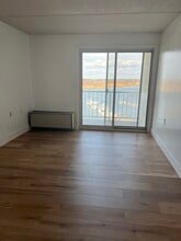 100 Cove Way, Unit 801 in Quincy, MA - Building Photo - Building Photo