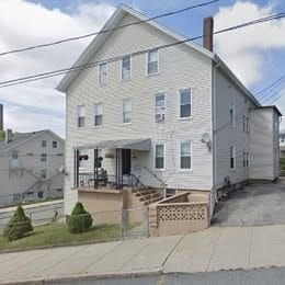 8 Harvard St in Fall River, MA - Building Photo