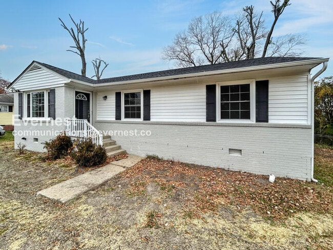 3808 West End Dr in Richmond, VA - Building Photo - Building Photo