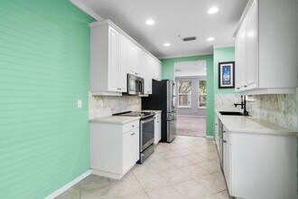 4178 St Lukes Ln in Jupiter, FL - Building Photo - Building Photo