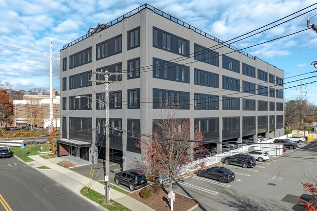 Fairfield Station Lofts