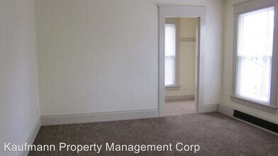 2216 S Harrison St in Fort Wayne, IN - Building Photo - Building Photo