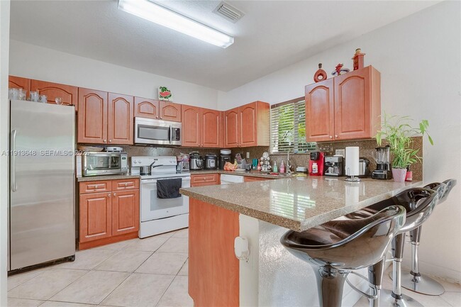 21441 SW 85th Path in Cutler Bay, FL - Building Photo - Building Photo