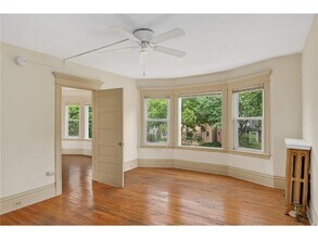 2428 Colfax Ave South in Minneapolis, MN - Building Photo - Building Photo