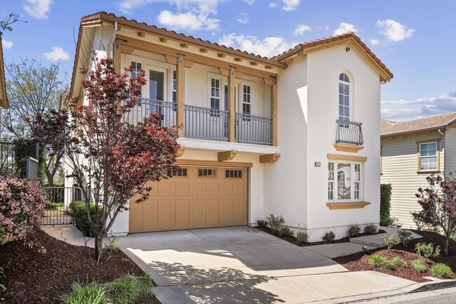 property at 4659 Cielo Cir