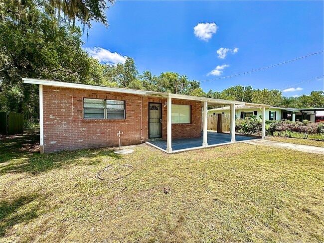 3106 Strawberry Ln in Lakeland, FL - Building Photo - Building Photo