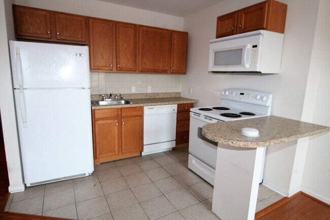 2829 W Girard Ave in Philadelphia, PA - Building Photo - Building Photo