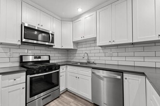 1240 W 29th St in Los Angeles, CA - Foto de edificio - Building Photo