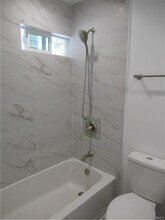 4532 Sharon Ave in Montrose, CA - Building Photo - Building Photo