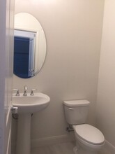 2135 Solara Ln in Vista, CA - Building Photo - Building Photo