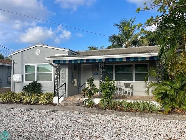 property at 832 NE 17th Ave