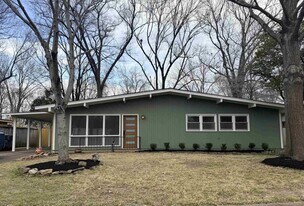 5136 Warfield Dr in Memphis, TN - Building Photo