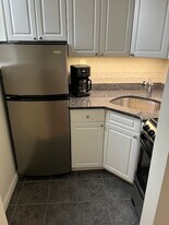 250 S 13th Street, Unit 2F, Unit 11F in Philadelphia, PA - Building Photo