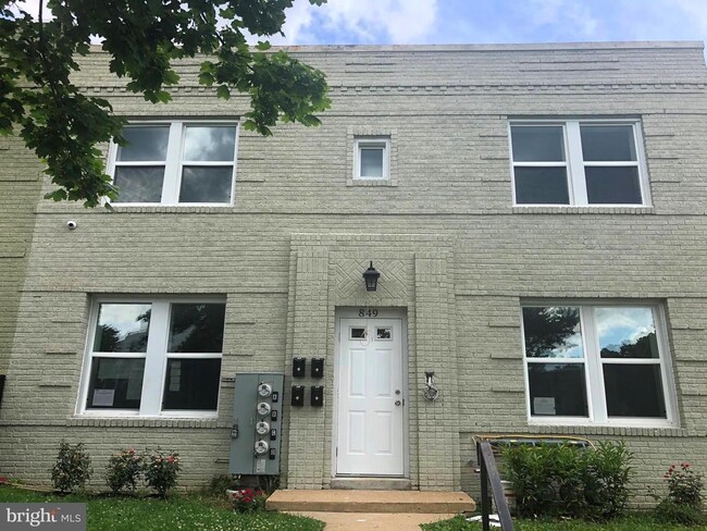 property at 849 19th St NE