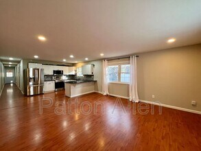 51 Argyle Ln in Asheville, NC - Building Photo - Building Photo