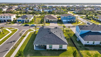 19043 Broad Shore Walk in Loxahatchee, FL - Foto de edificio - Building Photo