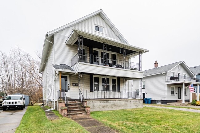 property at 841-841 Allison Ave