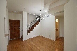 425 N Alvarado St in Los Angeles, CA - Building Photo - Building Photo