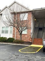 3 Rebecca Rd, Unit 3 Rebecca Rd in East Hanover, NJ - Building Photo