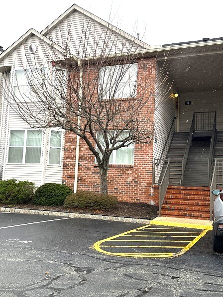 property at 3 Rebecca Rd