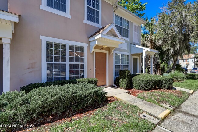 3532 Lone Tree Ln in Jacksonville, FL - Building Photo - Building Photo