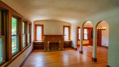2941 N 73rd St in Milwaukee, WI - Building Photo - Building Photo