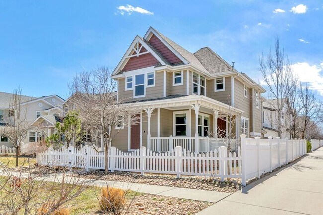 2758 Central Park Blvd in Denver, CO - Building Photo - Building Photo
