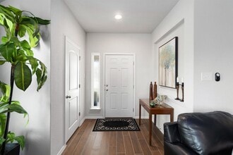 208 Blue Agate Ct in Jarrell, TX - Foto de edificio - Building Photo