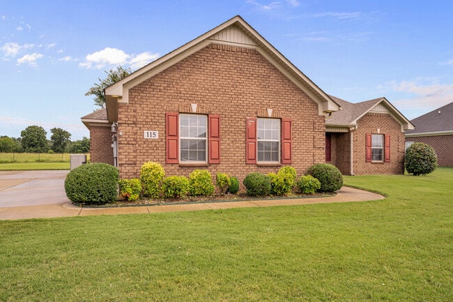 115 Maddie Ridge Rd in Meridianville, AL - Building Photo - Building Photo