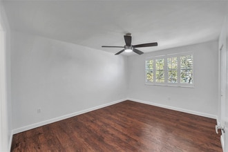 4550 SW 68th Ct Cir in Miami, FL - Building Photo - Building Photo