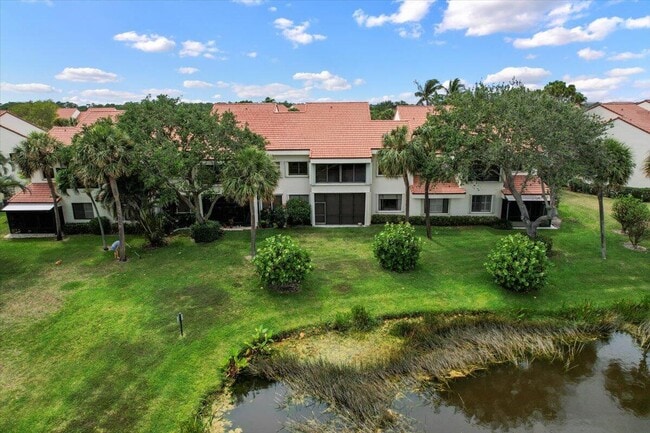 402 Sea Oats Dr in Juno Beach, FL - Foto de edificio - Building Photo